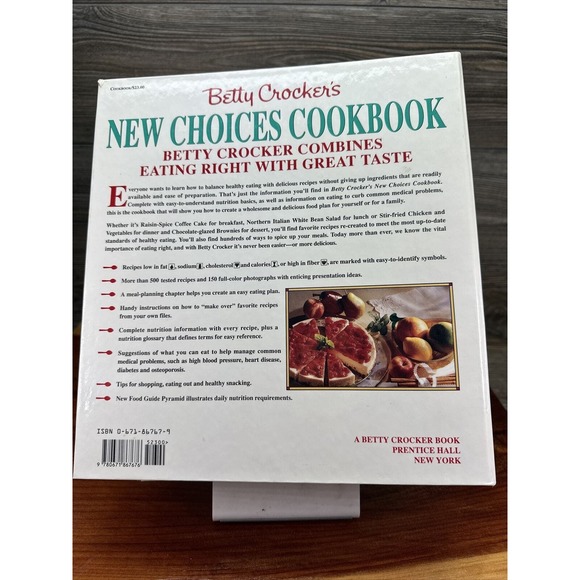 Betty Crocker's New Choices Cookbook: More Than 500 Great-Tasting Easy Re - GOOD - Picture 2 of 4